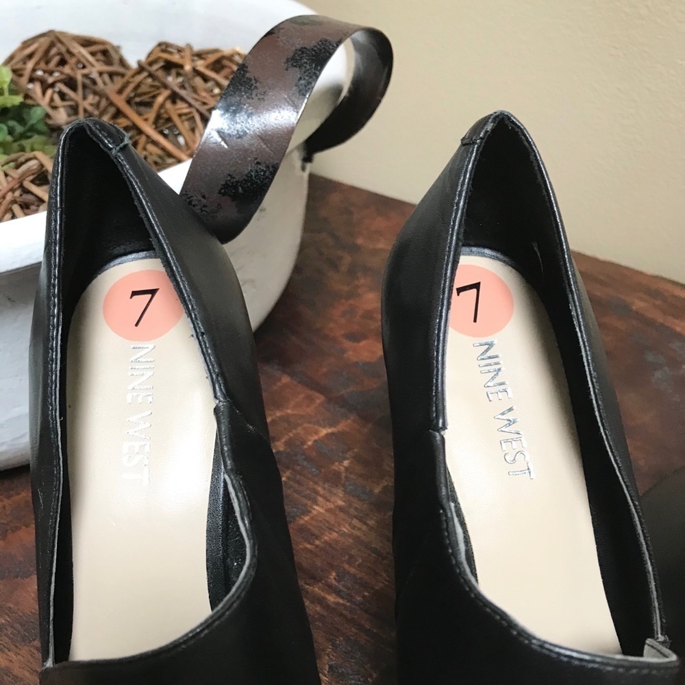Nine West Black Ankle Boots with Stiletto Heels - Picture 3 of 8